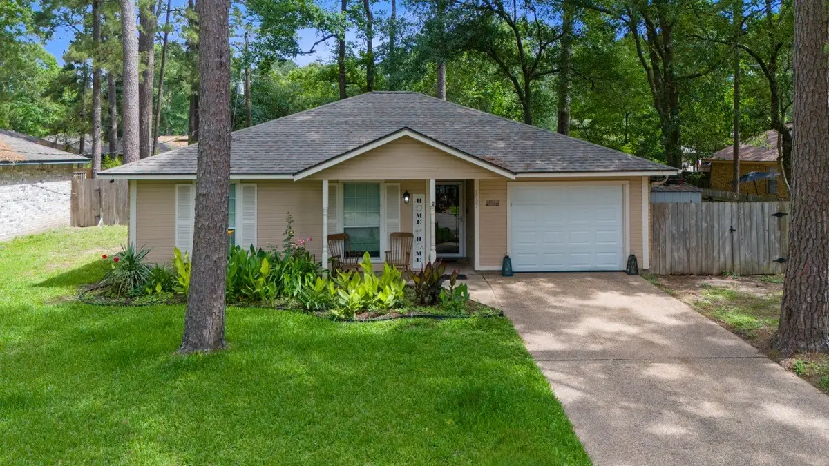 3007 Brook Drive, Huntsville, TX 77340 - #1