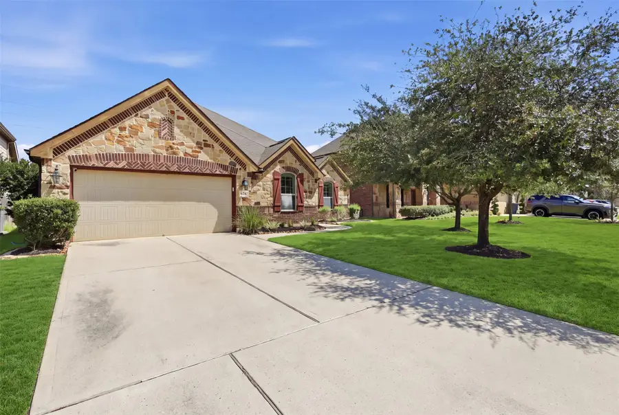 6214 Pinewood Heights Drive, Spring, TX 77389 - #3
