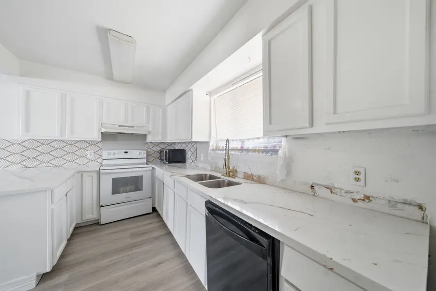 10075 Westpark Drive #91, Houston, TX 77042 - #2
