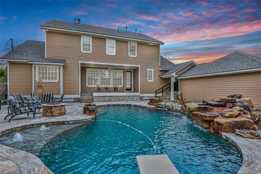 309 S Main Street, Dayton, TX 77535 - Image #2