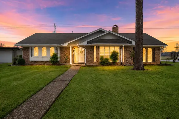 4912 Goose Creek Drive, Baytown, TX 77521