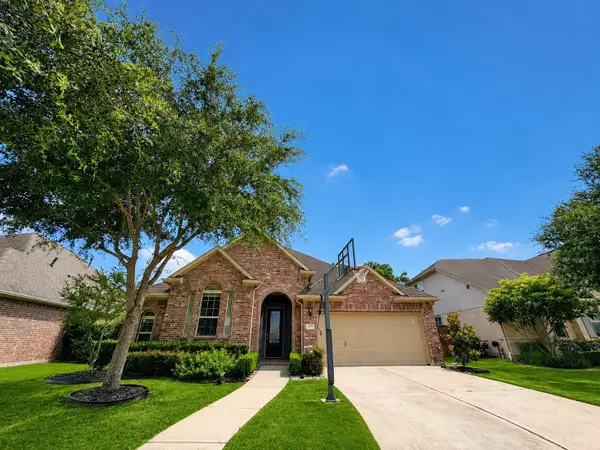 5811 Caper Shores Lane, Sugar Land, TX 77479