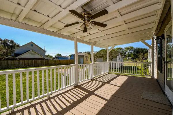 3610 Alice Street, Fresno, TX 77545