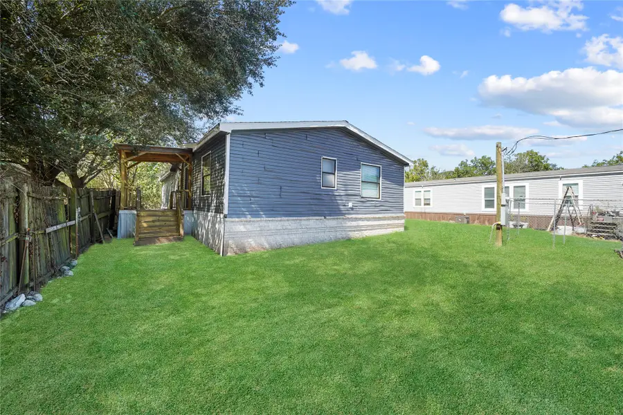 3614 College Street, Damon, TX 77430 - #3