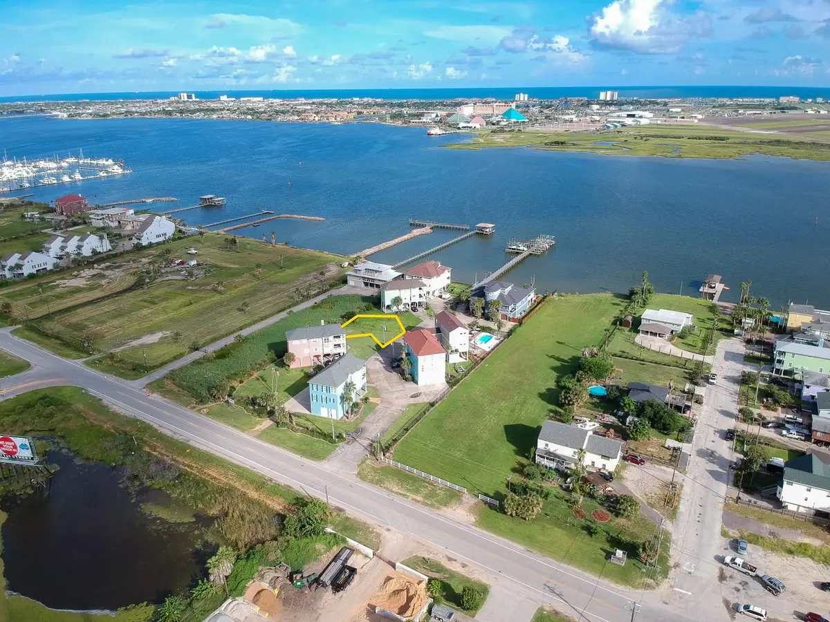 1014 Lillian Lane, Galveston, TX 77554 - #1