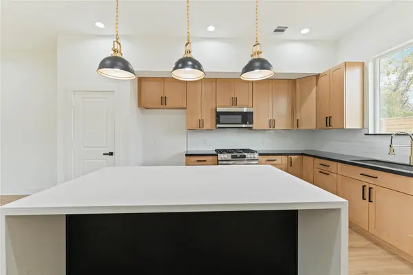 8044 Sunbury Street, Houston, TX 77028