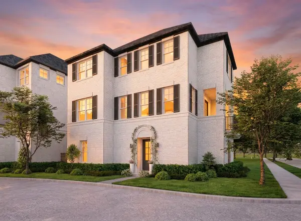 5929 Cottage Grove Lake Drive, Houston, TX 77007
