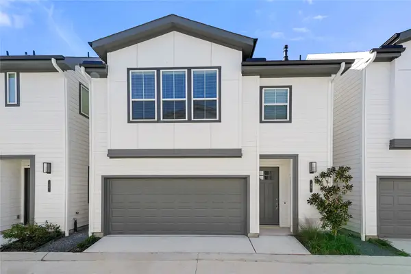 13 Fulton Row Lane, Houston, TX 77076