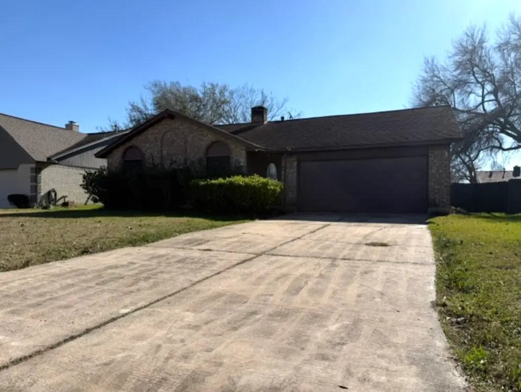 11826 Grapewood Drive, Houston, TX 77089 - Image #1
