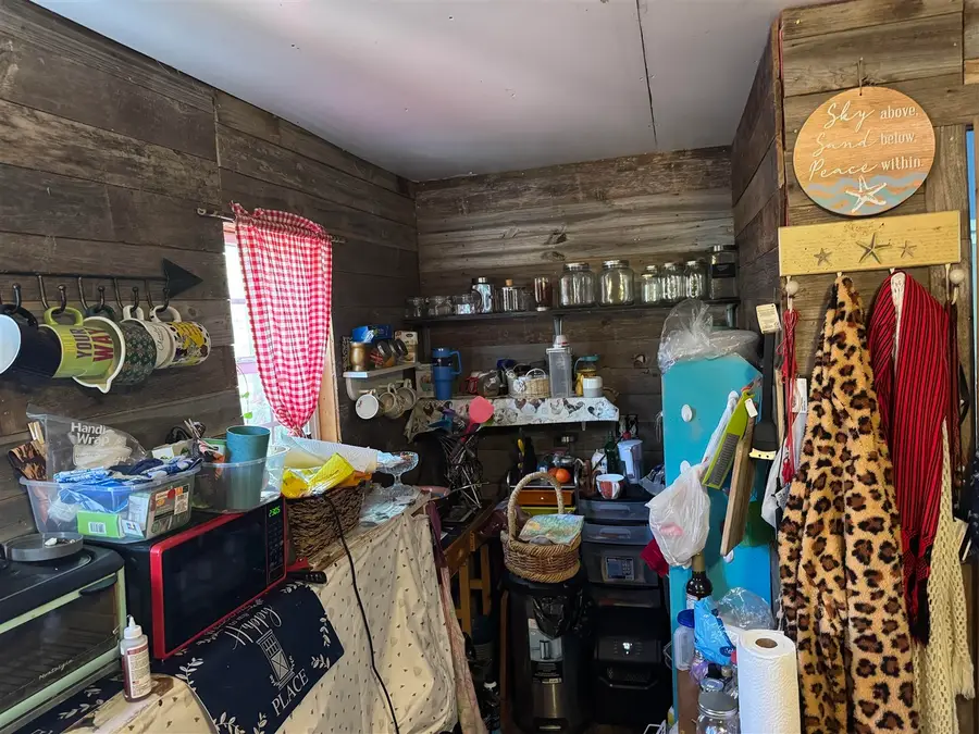 8249 Soapberry Lane, Plantersville, TX 77363 - Image #2