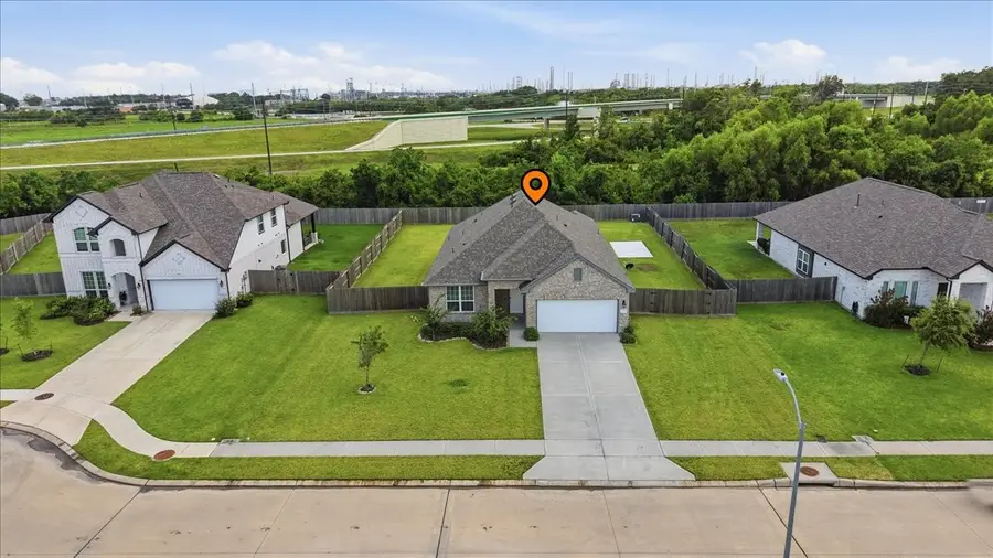 11210 Youngquist Drive, Monterey Belvieu, TX 77535 - #2