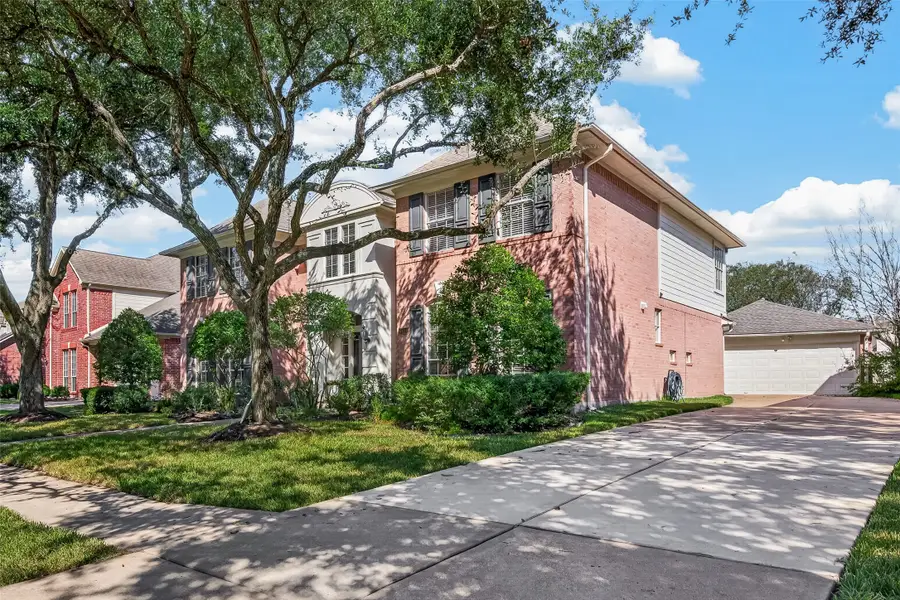 6411 Hidden Crest Way, Sugar Land, TX 77479 - #2