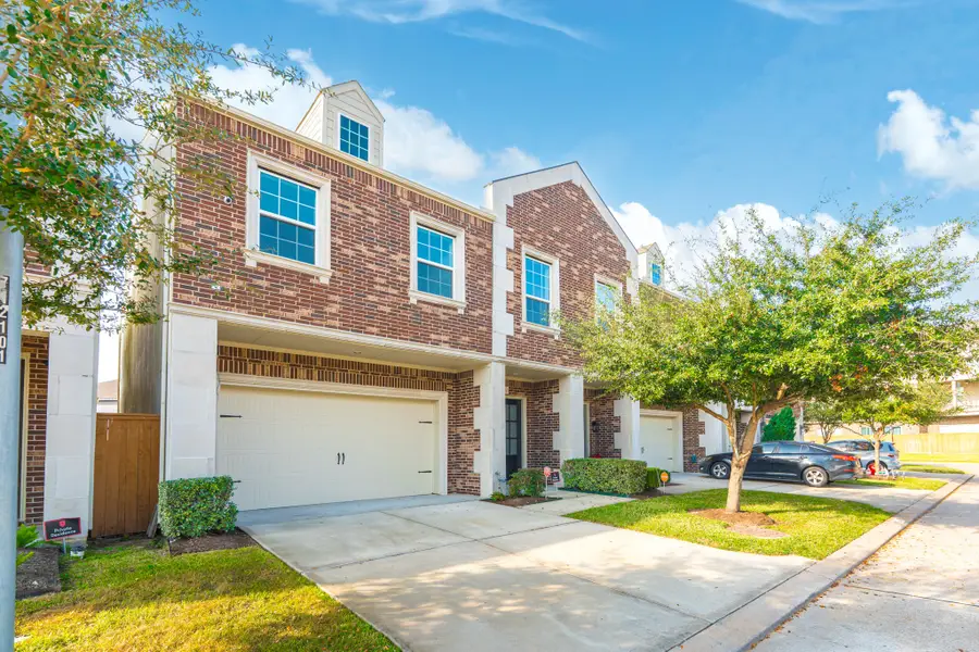 3223 Harmony Creek Lane, Spring, TX 77386 - Image #2