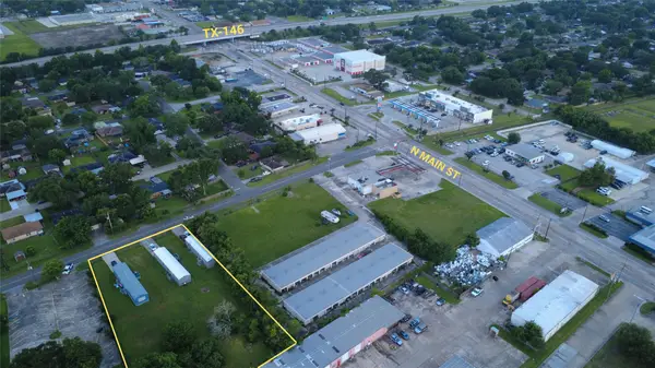 104, 106, 108 Bob Smith Road, Baytown, TX 77521