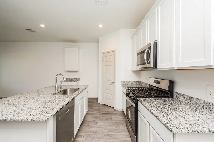1811 Laguna Way, Richmond, TX 77469 - #3