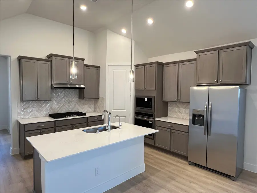 124 Coastal Prairie Drive, Waller, TX 77484 - Image #3