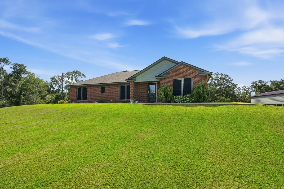 4788 County Road 502d, Sweeny, TX 77480 - #1