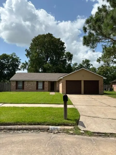 2910 Heritage House Drive, Webster, TX 77598 - #1