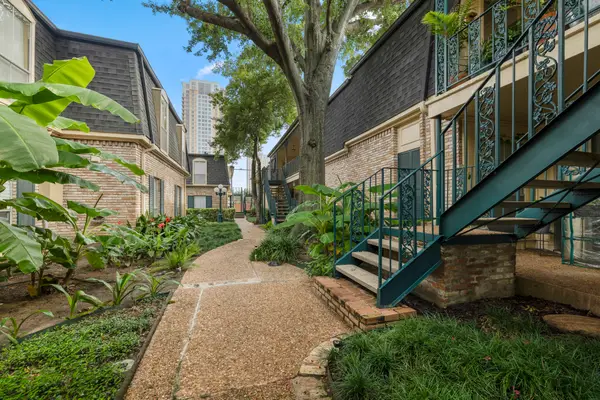 800 Post Oak Boulevard #75, Houston, TX 77056