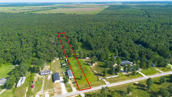 414 Road 5268, Cleveland, TX 77327