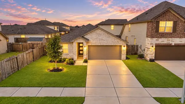 903 Pismo Lane, Rosharon, TX 77583