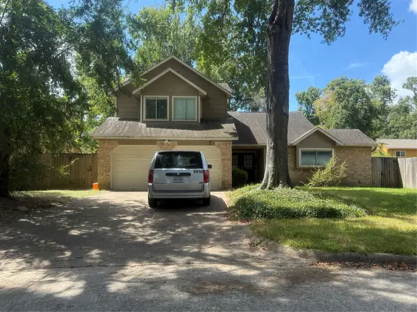 3230 Glade Springs Drive, Houston, TX 77339