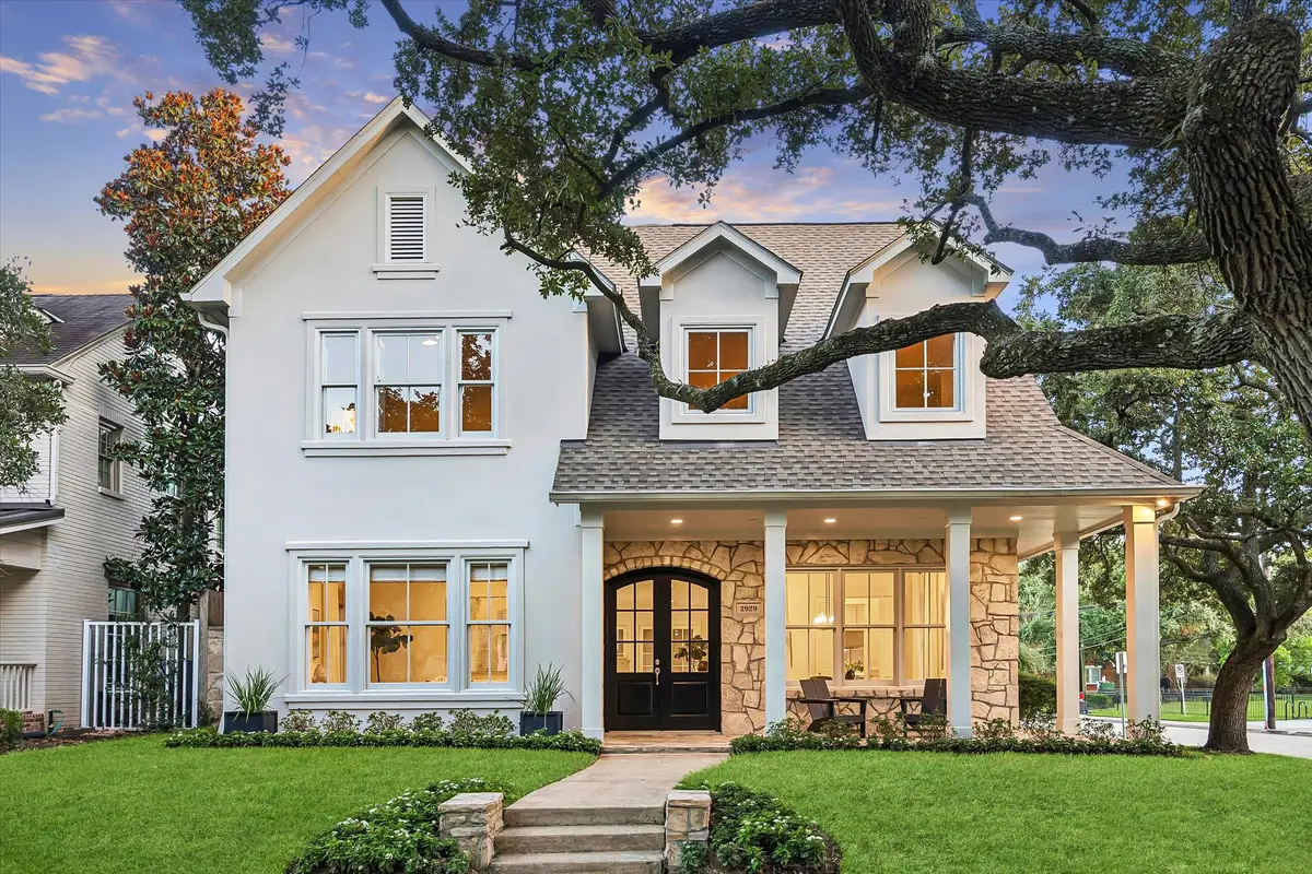 2929 Sunset Boulevard, West University Place, TX 77005 - #1
