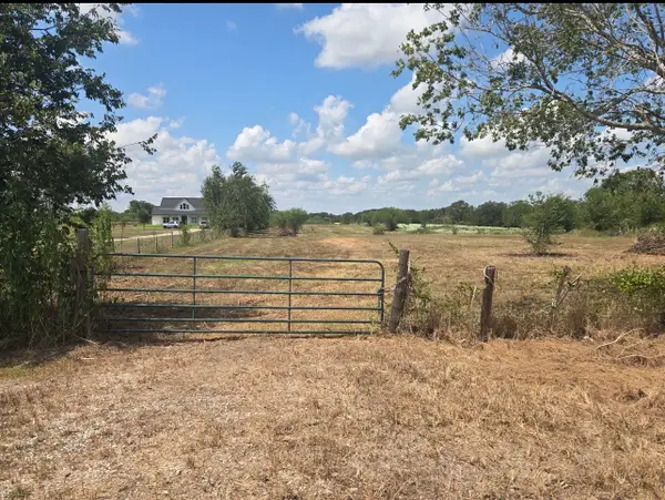 0 NW Hilltop Road, East Bernard, TX 77435