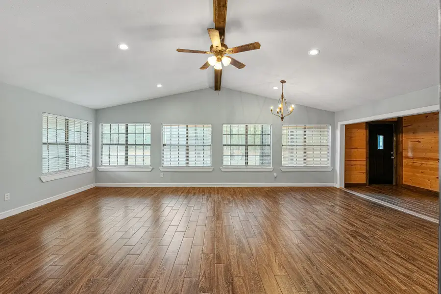 28700 Gumwood Court, Huntsville, TX 77320 - Image #2