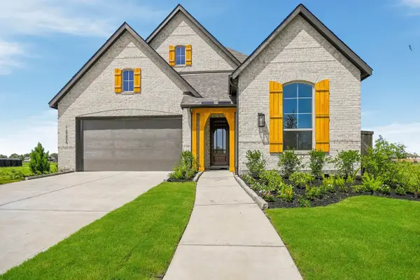 12226 Hyland Lane, Mont Belvieu, TX 77523