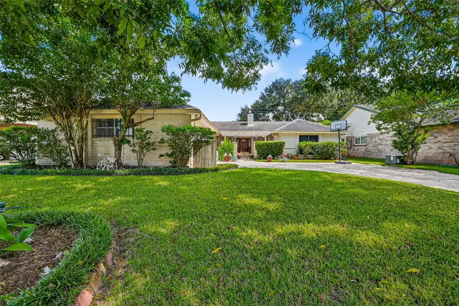 3415 W Creek Club Drive, Missouri City, TX 77459 - #2