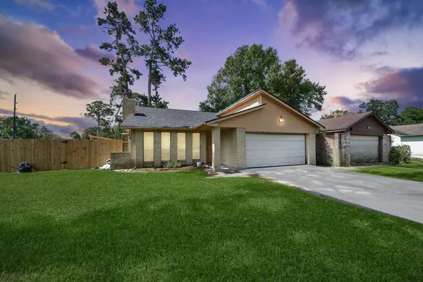 6952 Foxwaithe Lane, Humble, TX 77338