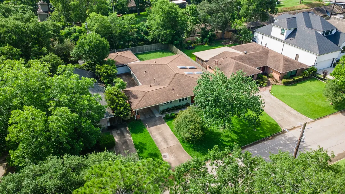 10613 Willowgrove Drive, Houston, TX 77035 - #1