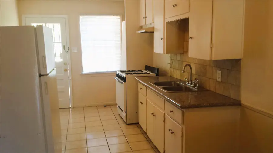 3810 Cochran Street, Houston, TX 77009 - #2