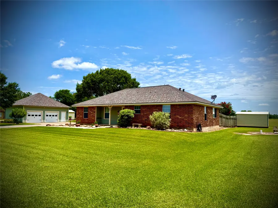 189 Wakefield Lane, Wharton, TX 77488 - #2