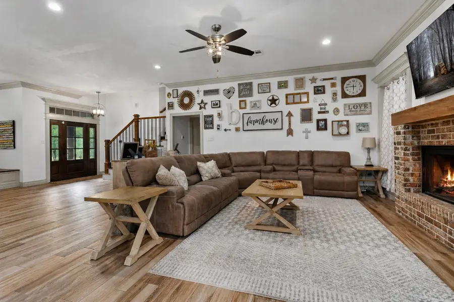 438 W Pineshadows Drive, Sour Lake, TX 77659 - #3