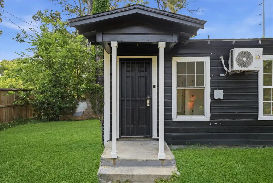 8038 Record Street, Houston, TX 77028 - #2