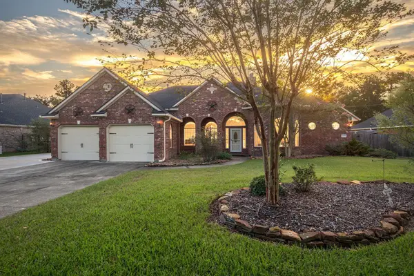 32510 Riverwood Drive, Magnolia, TX 77354