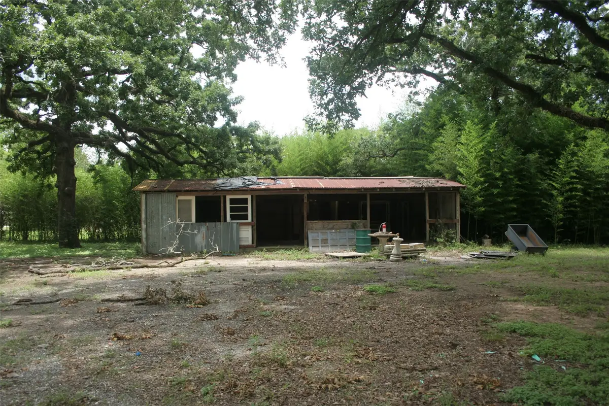 634 S Mount Mariah Rd, Montgomery, TX 77316 - #1
