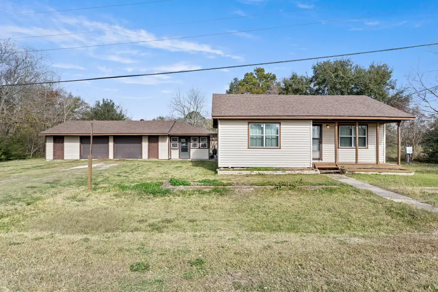 606 Avenue A, Winnie, TX 77665 - #2