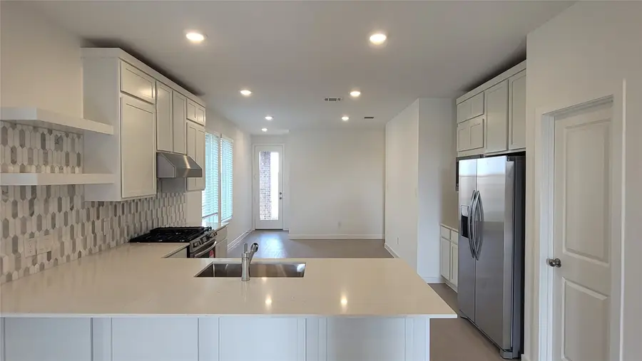 29703 Knollwood Bay Road, Waller, TX 77484 - Image #3