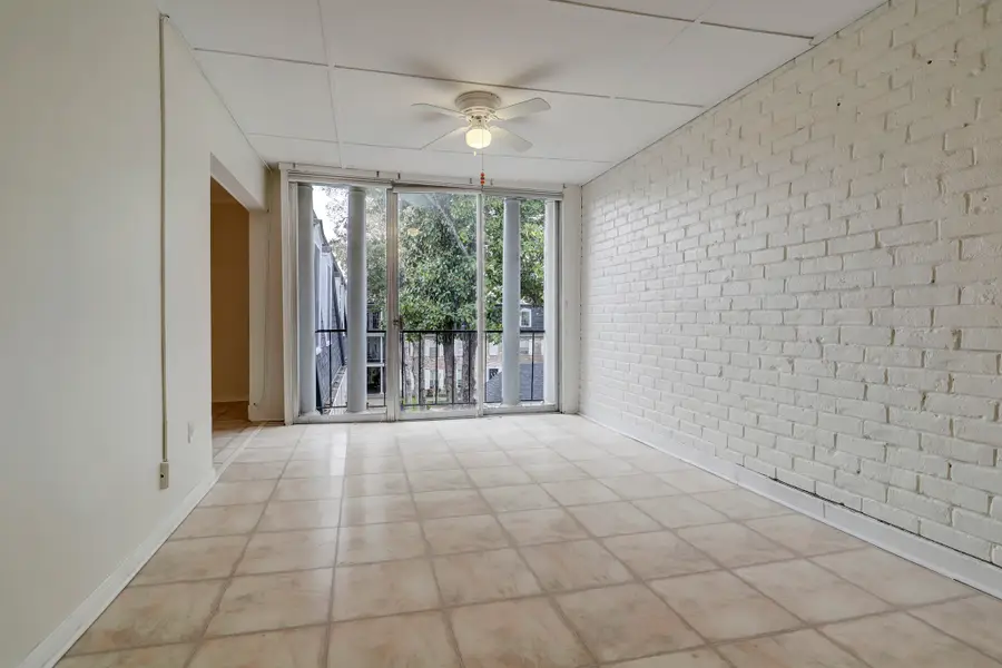 353 N Post Oak Lane #820, Houston, TX 77024 - Image #2