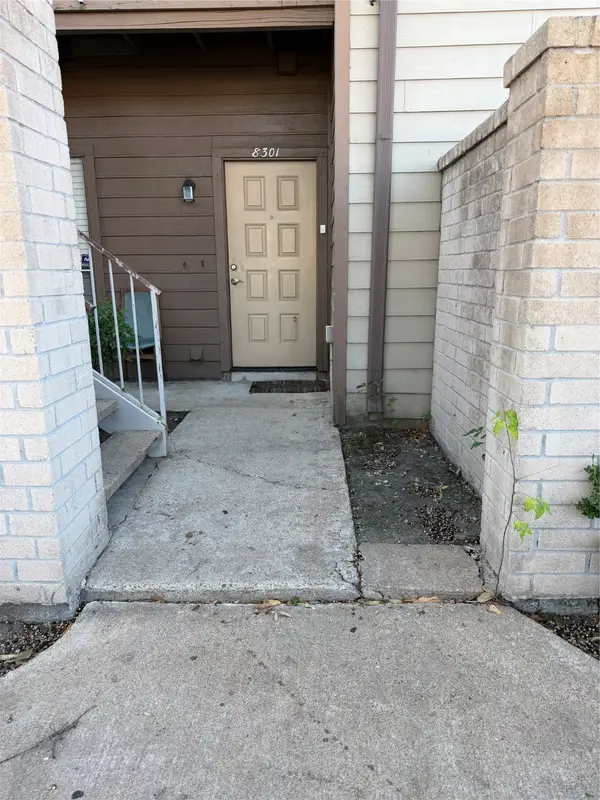 8301 Sands Point Drive #189, Houston, TX 77036