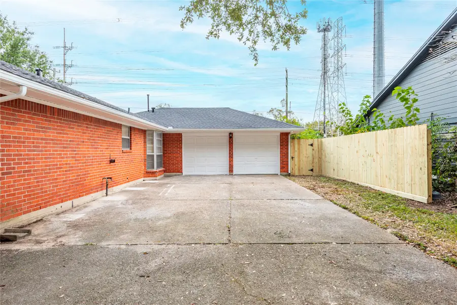 317 W Forrest Lane, Deer Park, TX 77536 - Image #3