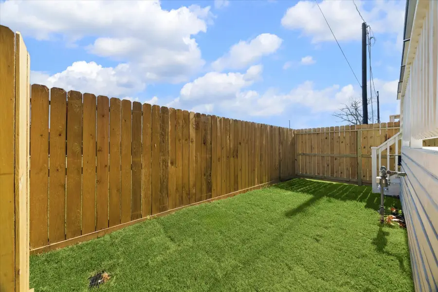 5629 Camino Encantado Drive, Houston, TX 77091 - #2