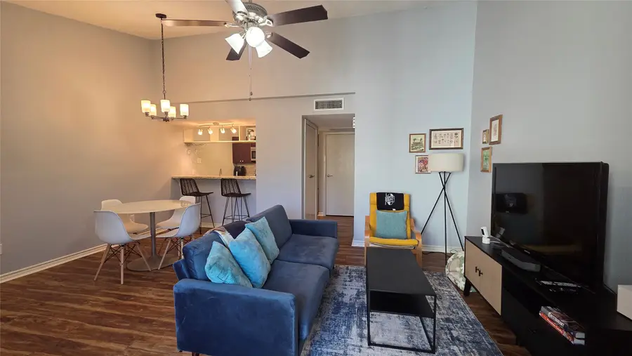 7078 N Holiday Drive, Galveston, TX 77550 - #2