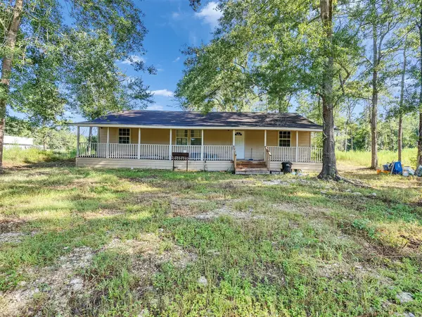 81 Hicks Road, Cleveland, TX 77328