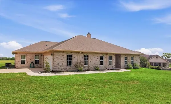 15 Huron Street, Victoria, TX 77905