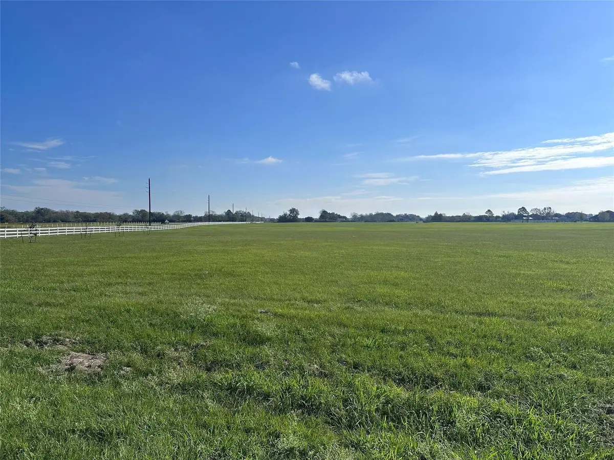 3211 Fm 1462, Pearland, TX 77583 - #1