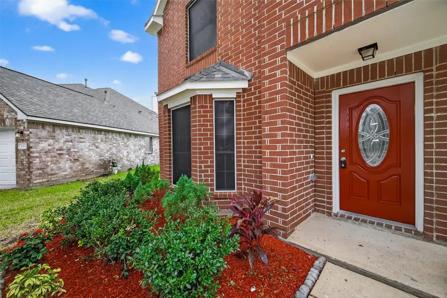 2422 Hawthorne Brook Lane, Fresno, TX 77545 - Image #2